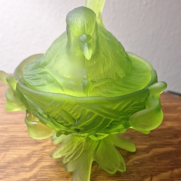 Vintage WESTMORELAND Glass Frosted Glass Candy Disg - Picture 2 of 9